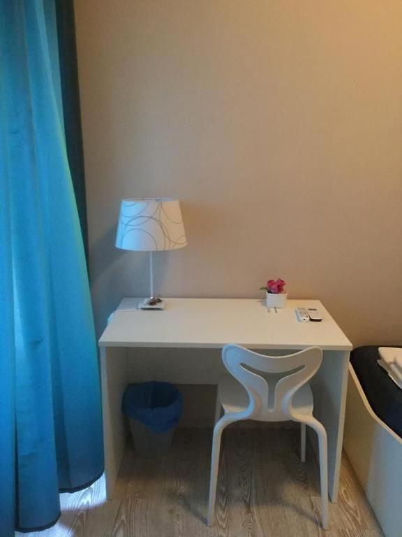4Rooms Guest House Free Wi-Fi サレルノ エクステリア 写真